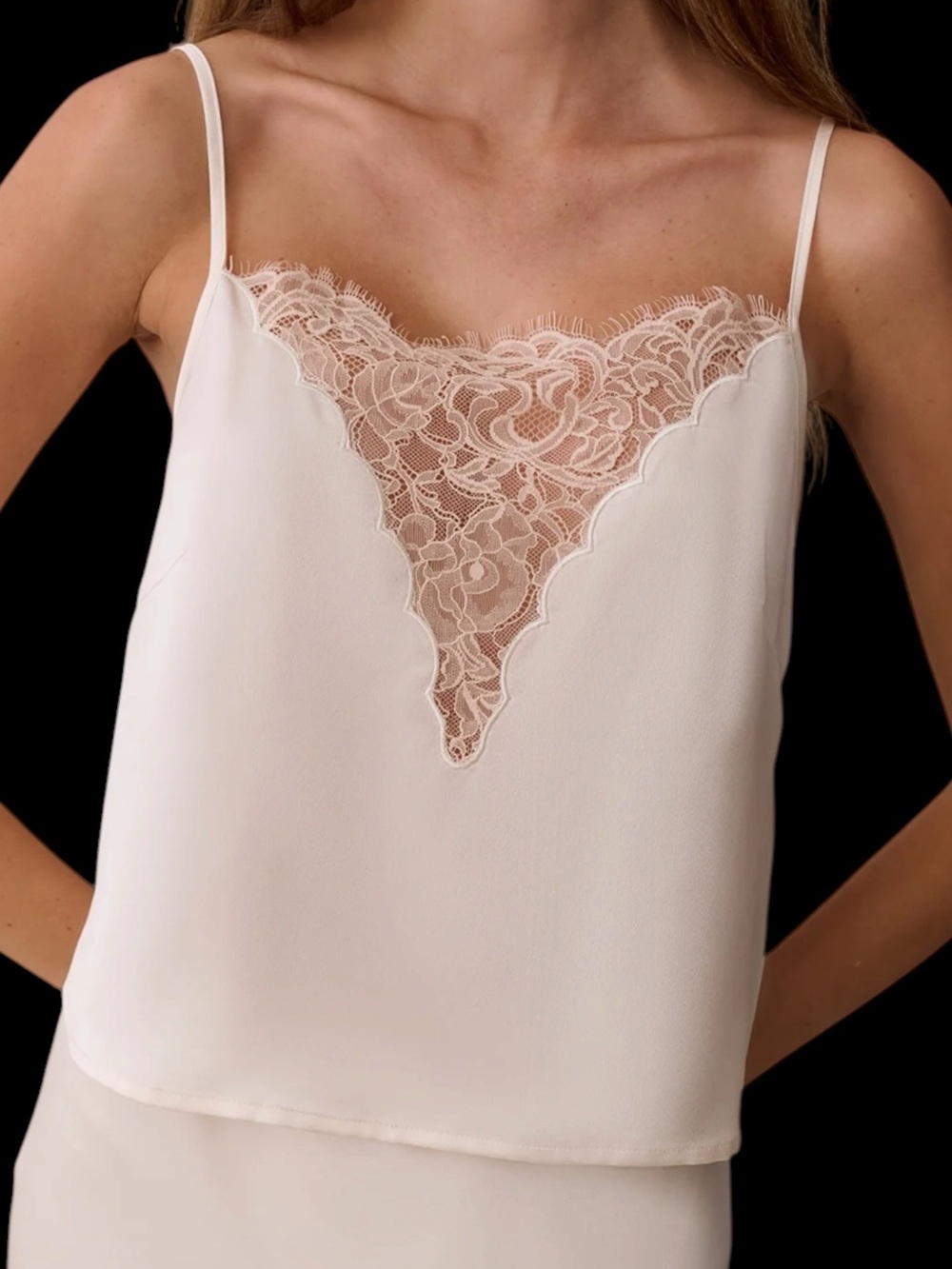 Few Moda o.p.t. Dua Top Lace-Trim Satin Cami Tank Cream NWT